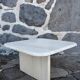 Table d'appoint en travertin