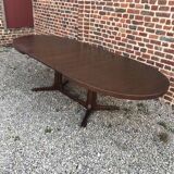 Scandinavian design oval dining table