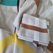 Tablecloth set + 8 napkins – graphic cotton