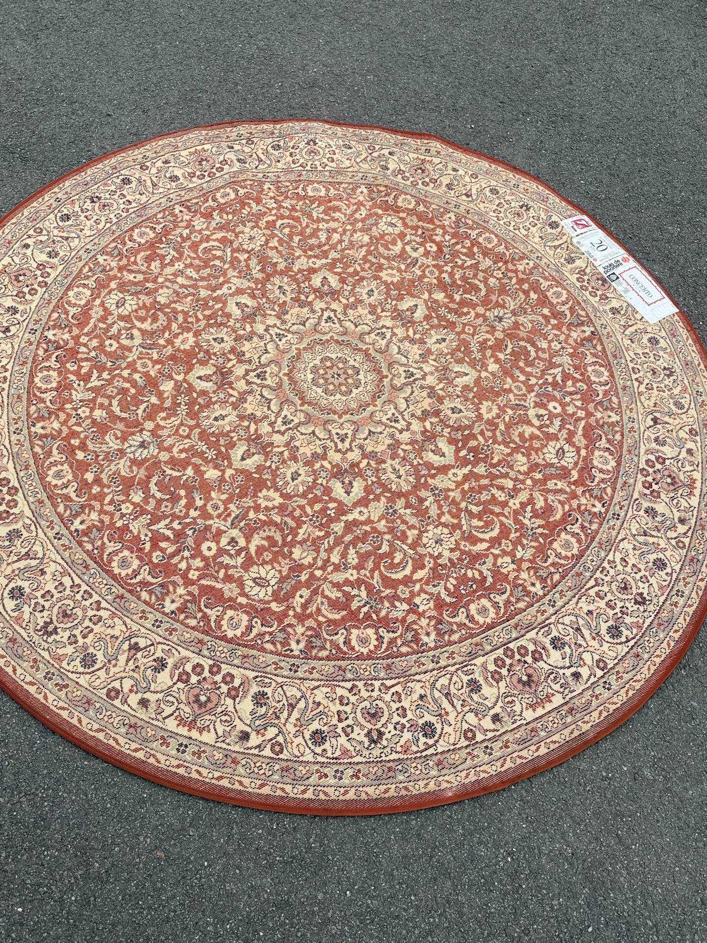 Large round vintage "Concerto" rug by Louis de Poortere – Persian style