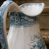 Boston, Villeroy & Boch model toilet broc