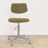 Chaise de bureau pivotante midcentury par Kovona années 1950