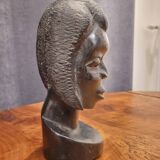 Bust of an African woman