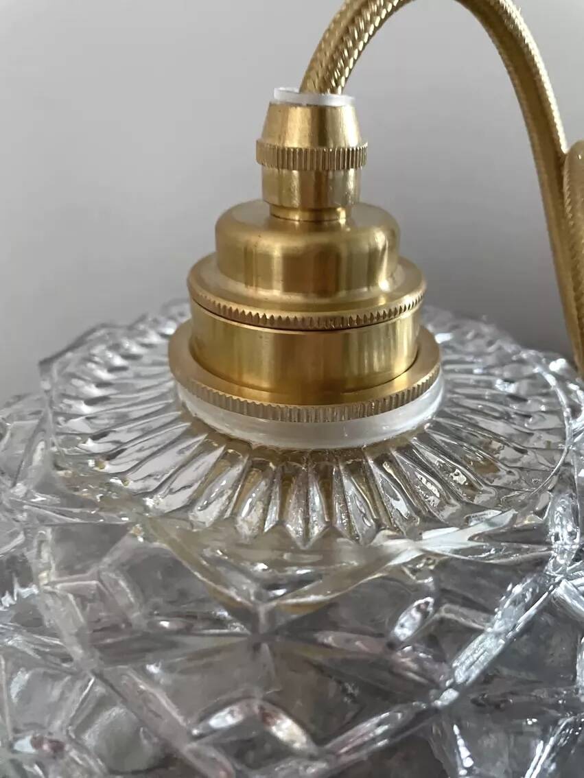 Set of two vintage portable lamps in chiseled glass