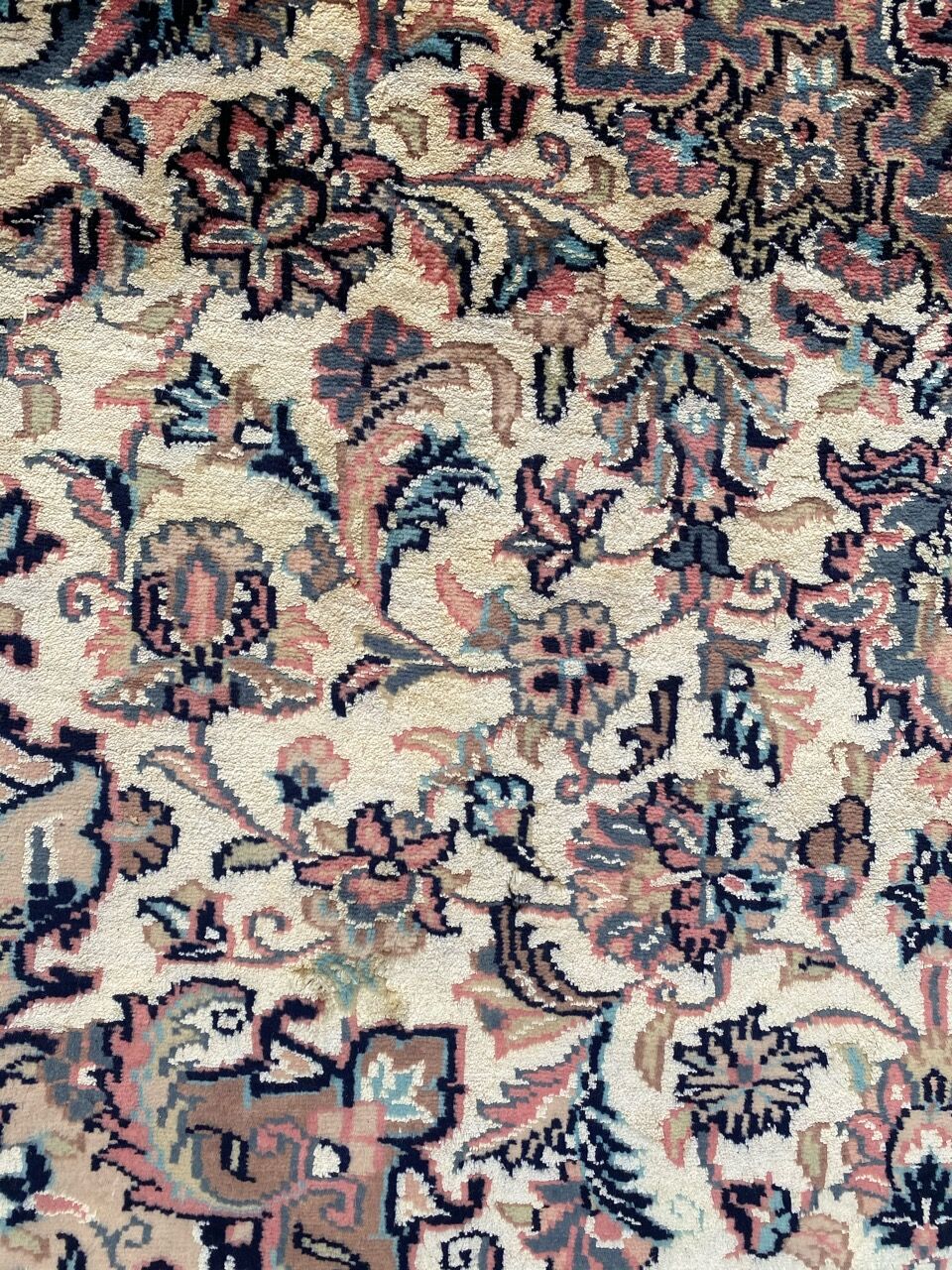 Pakistani carpet  - 126x194cm