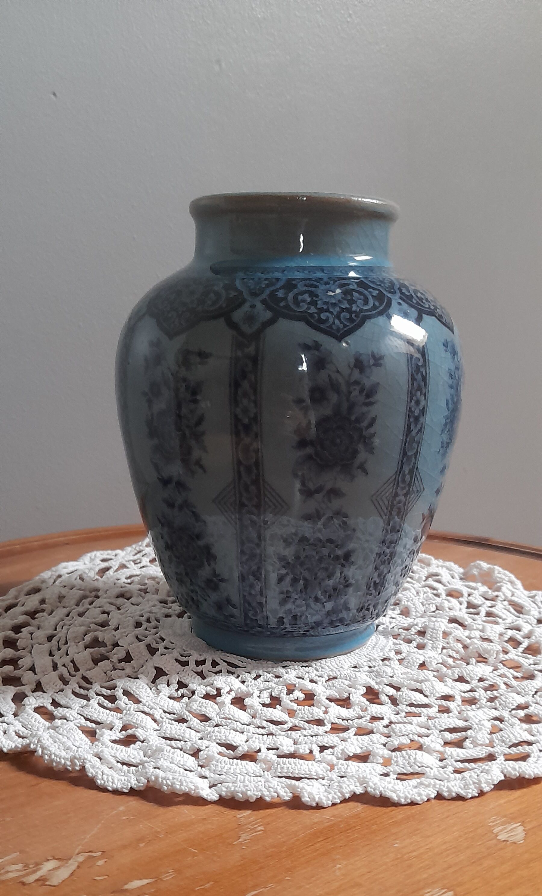 Decorative vase in blue glazed ceramic with floral decoration and arabesques, circa 1930