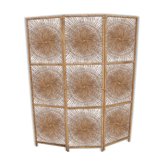 Vintage wicker screen