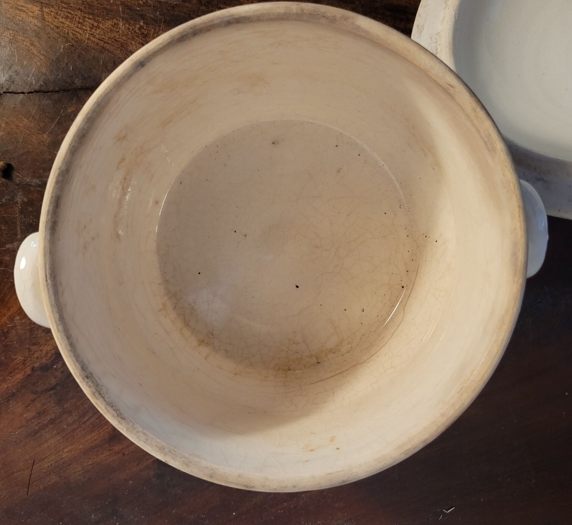 Bouillon/soup tureen/vegetable dish St Uze (ironstone) late 19th century