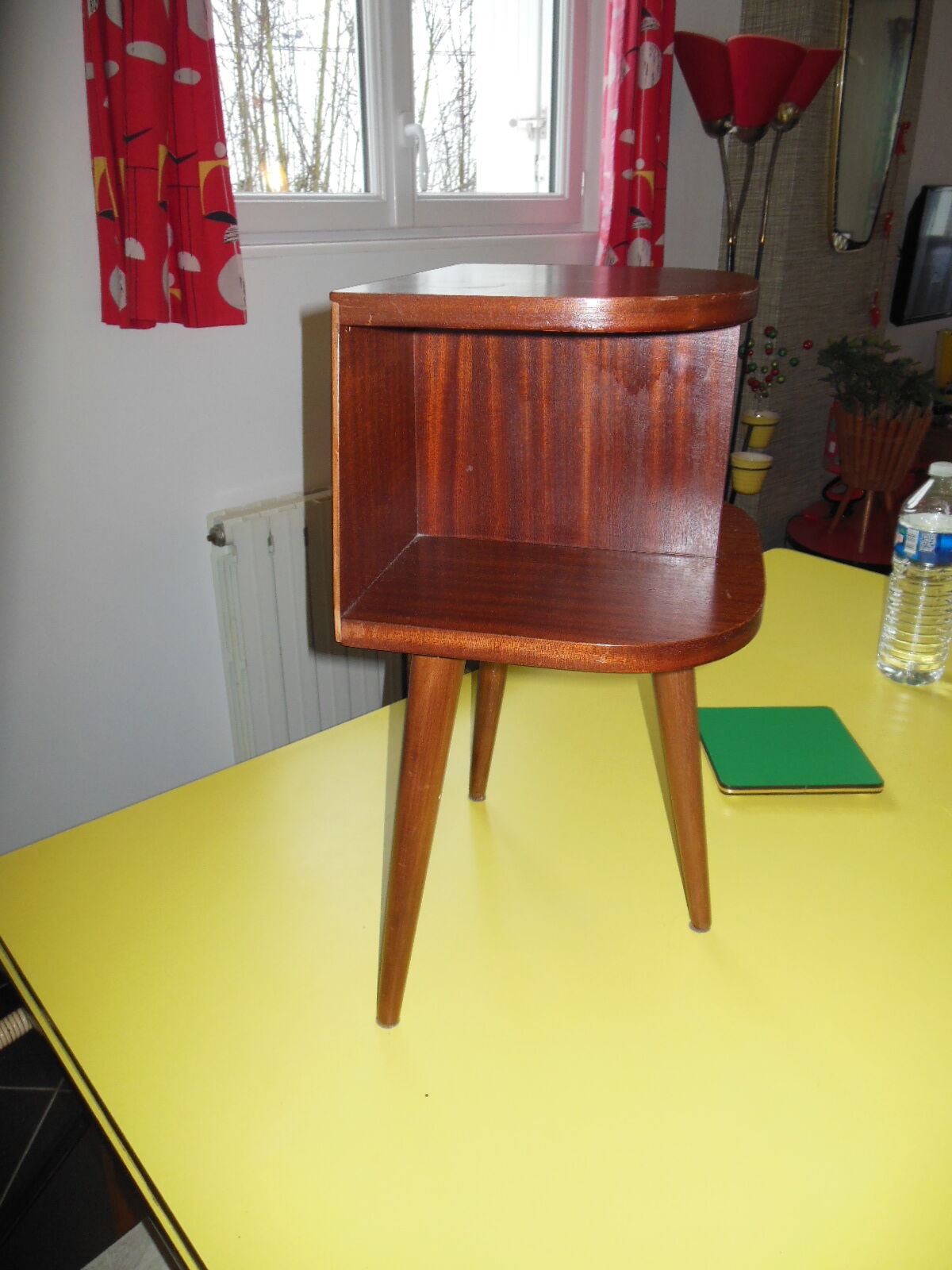 Chevet tripode vintage