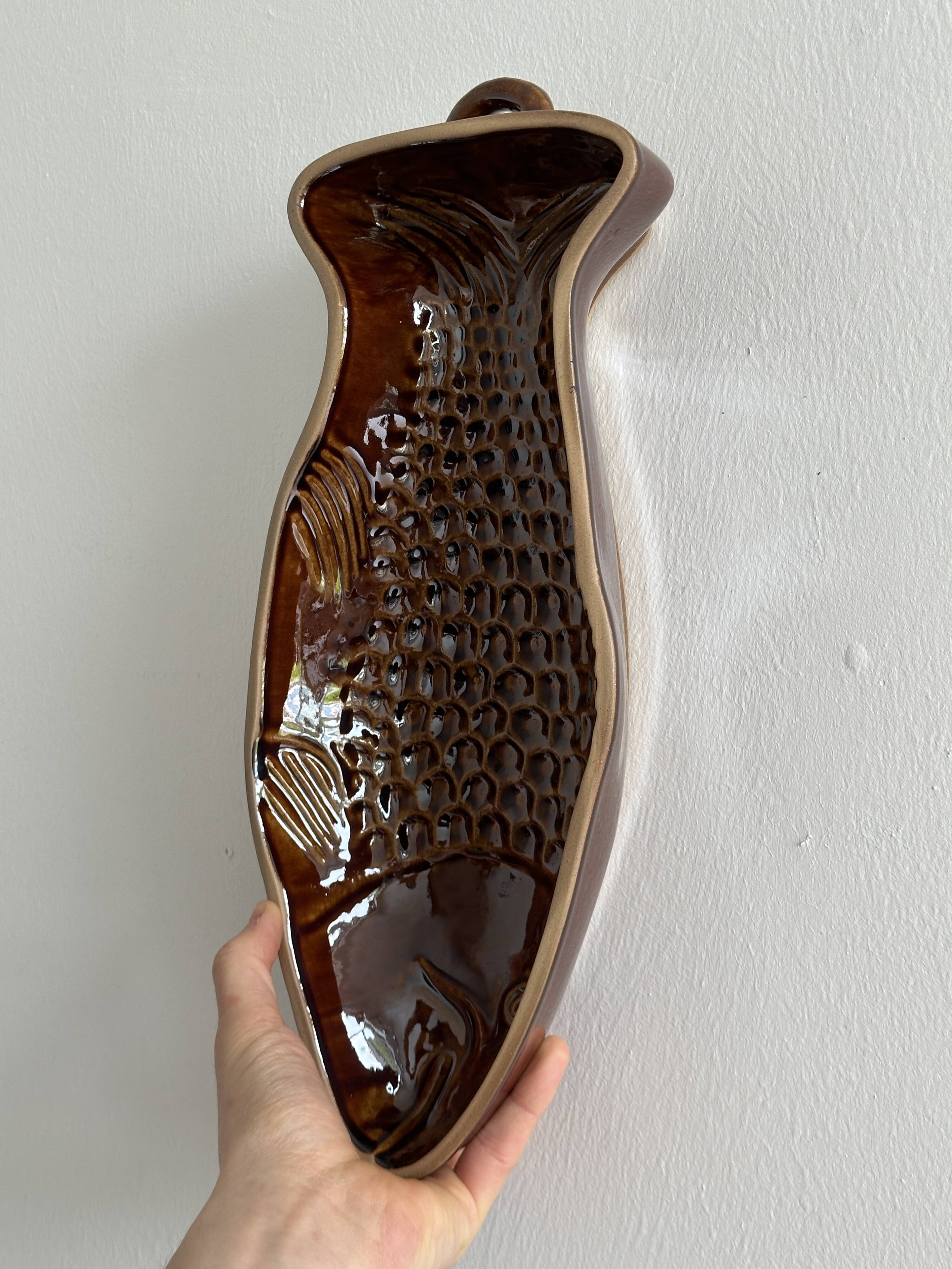 Ceramic fish dish
