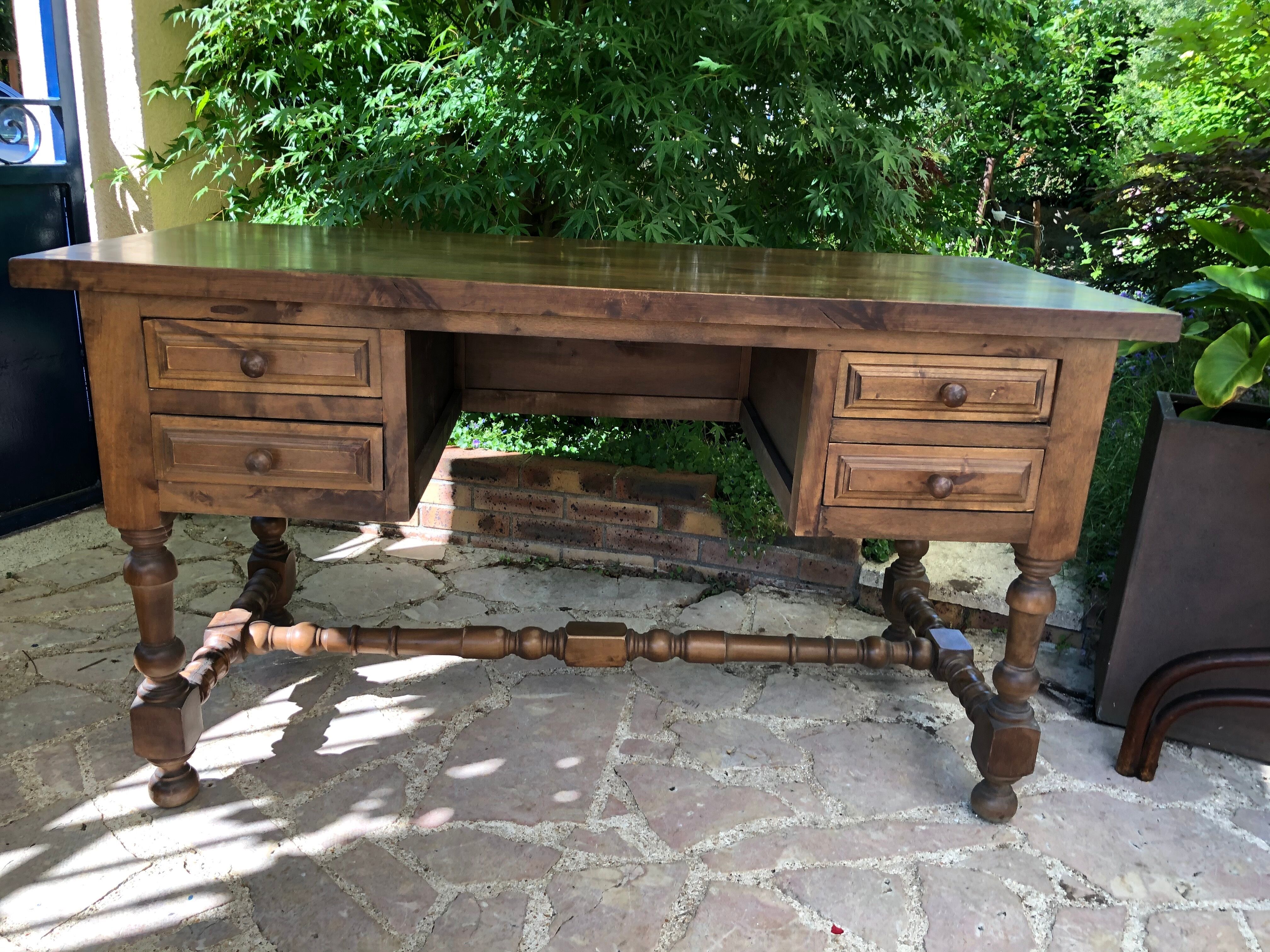 Bureau ancien