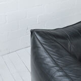 Le Bambole 2-seater sofa designed by Mario Bellini for B&B Italia