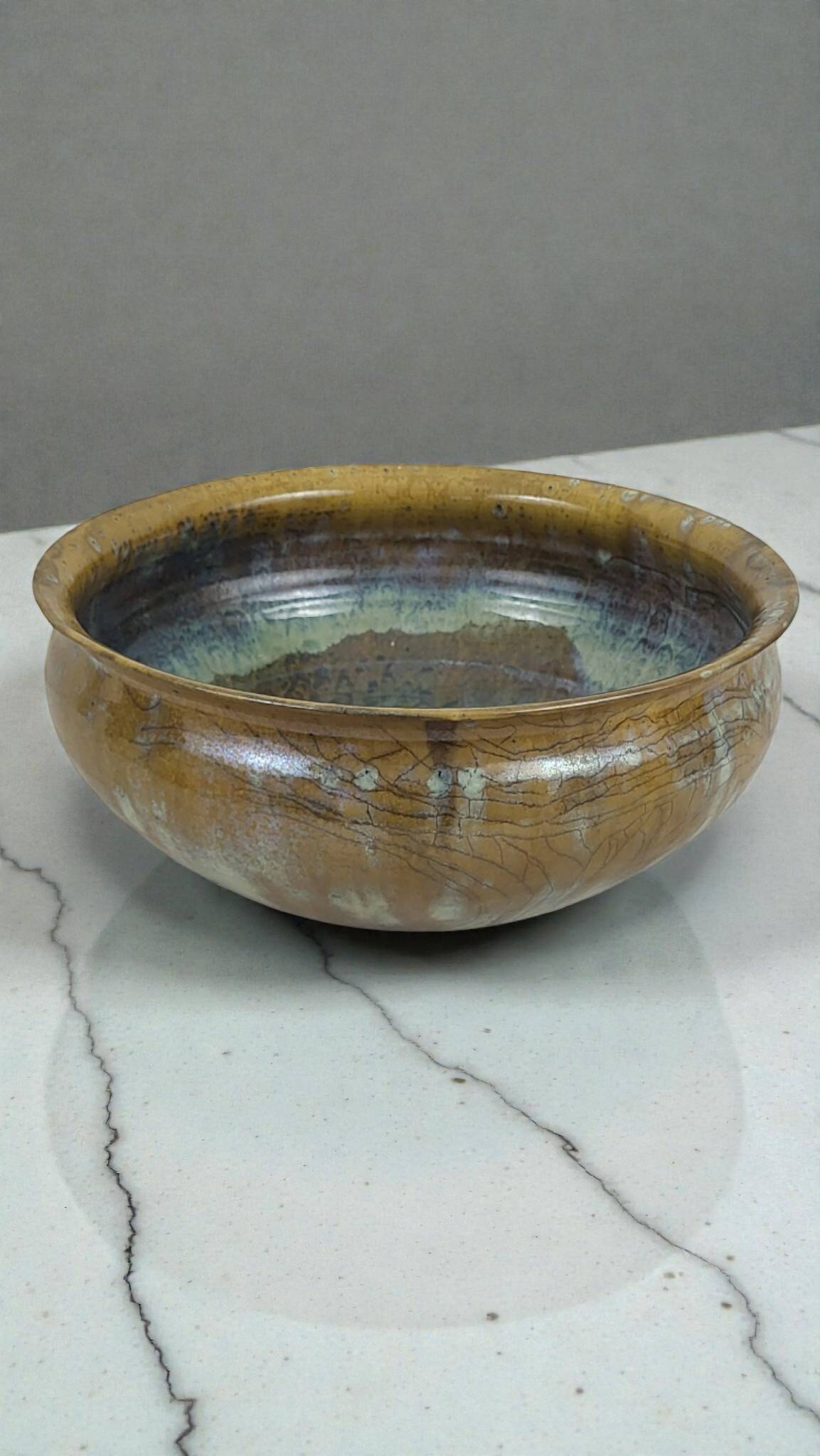 Stoneware salad bowl signed Anne Marie Sybesma De Bay, aka MIEP La Borne