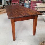 Farm table