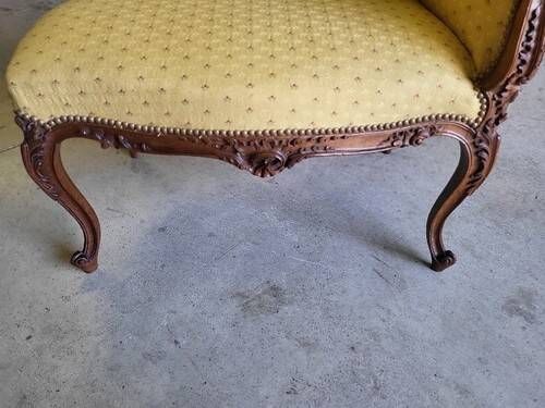LOUIS XV CAUSEUSE 1 PLACE IN WALNUT ROCOCO