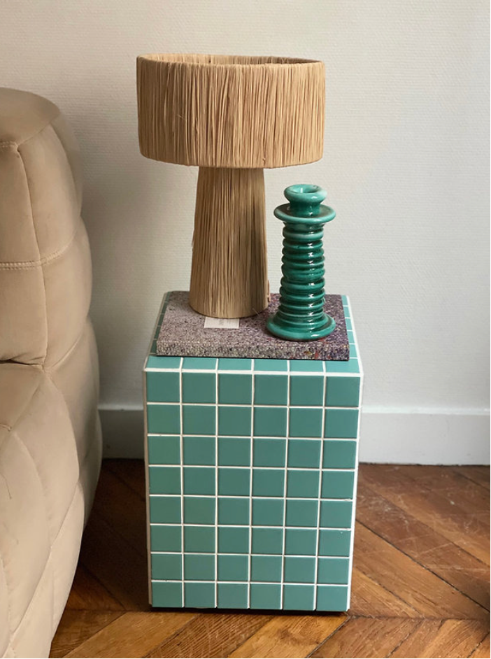 VColumn - turquoise blue/white