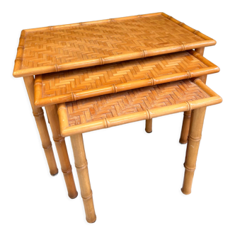 3 nesting tables in bamboo and wood