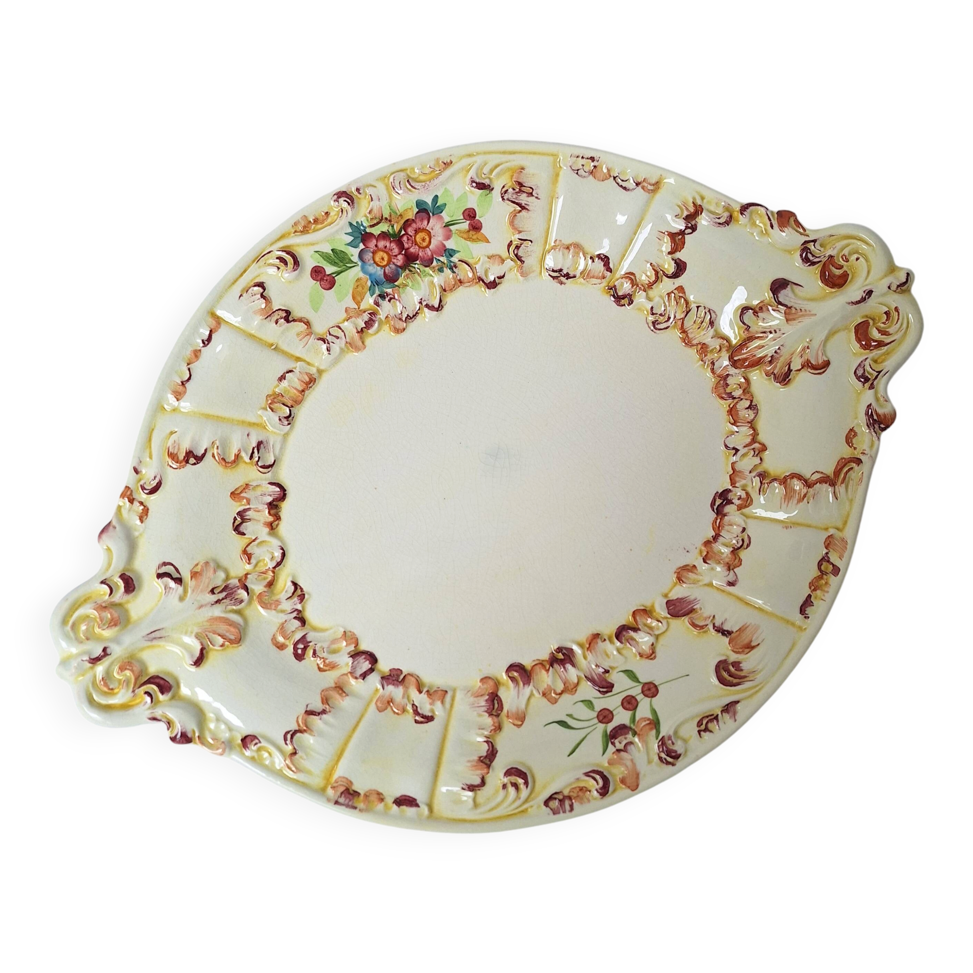 Oval plate from Bassano in Italy.