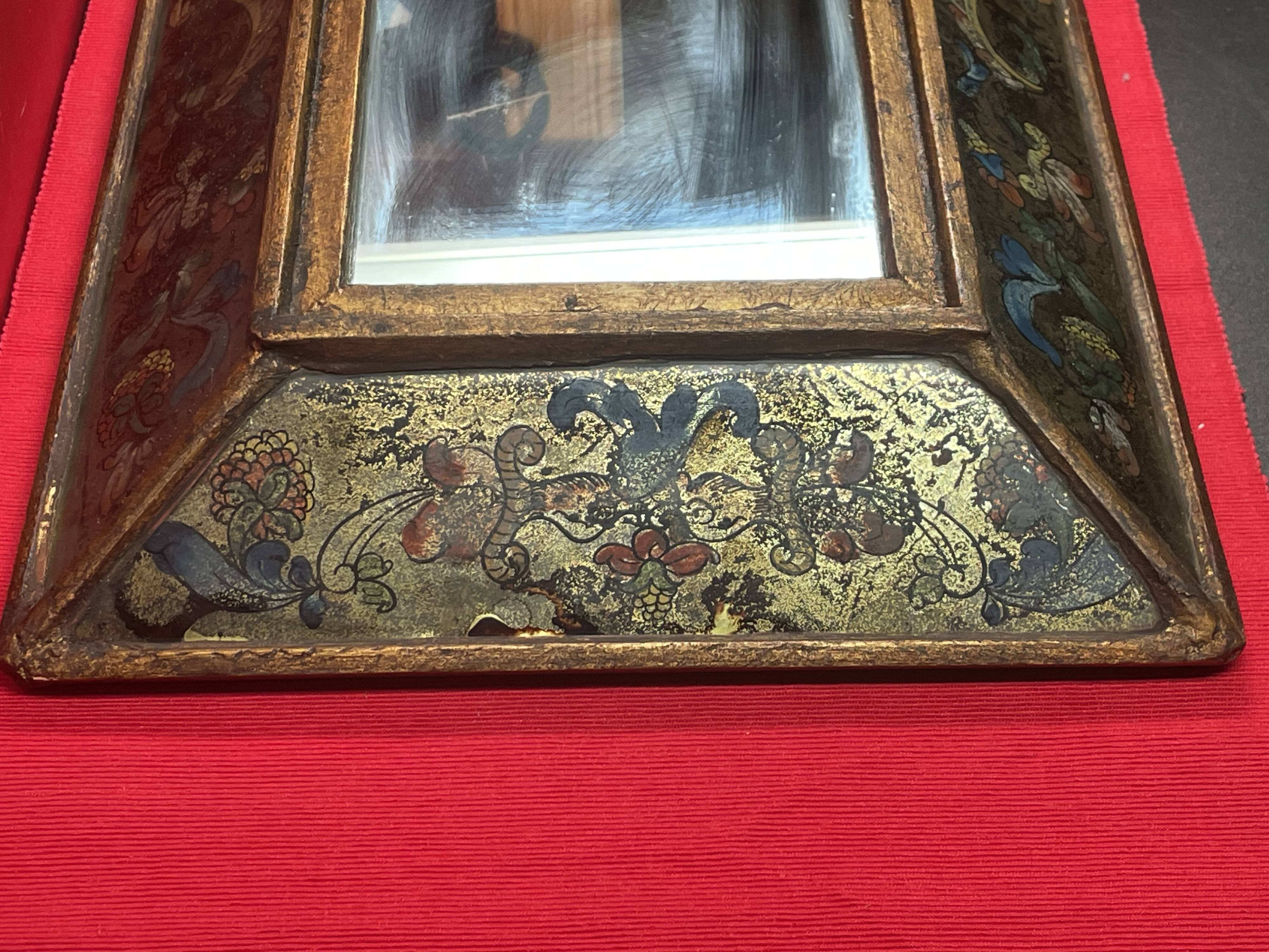 Old Italian mirror, eglomise glass in pareclose, recent central mirror