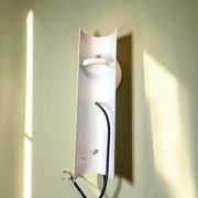 Applique murale en verre opalin blanc