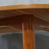 Table basse en bois de cerisier du milieu du siècle par Carl Malmsten pour Mobel Komponerad AV, années 1950