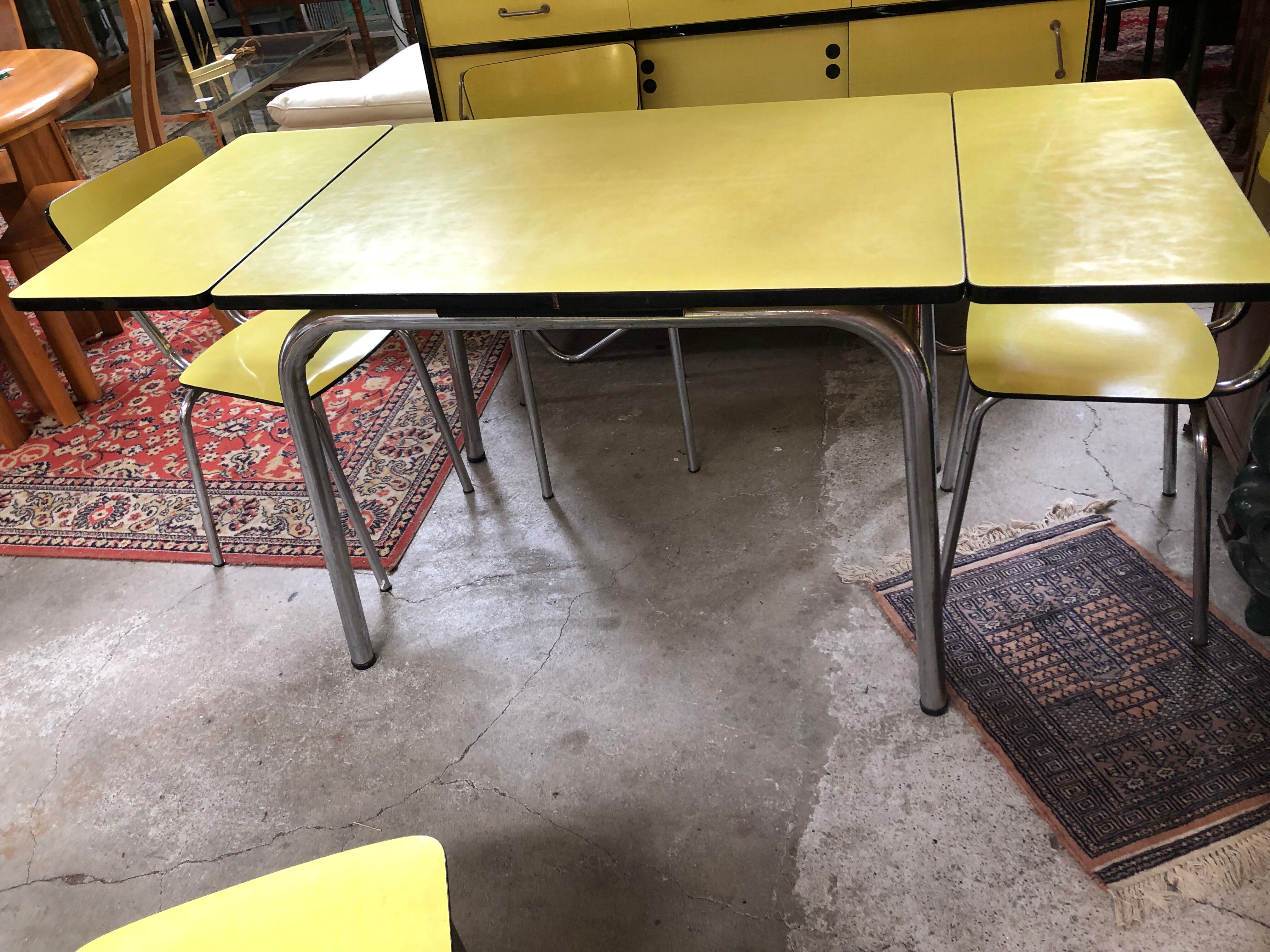 table + 4 chairs formica vintage 1960