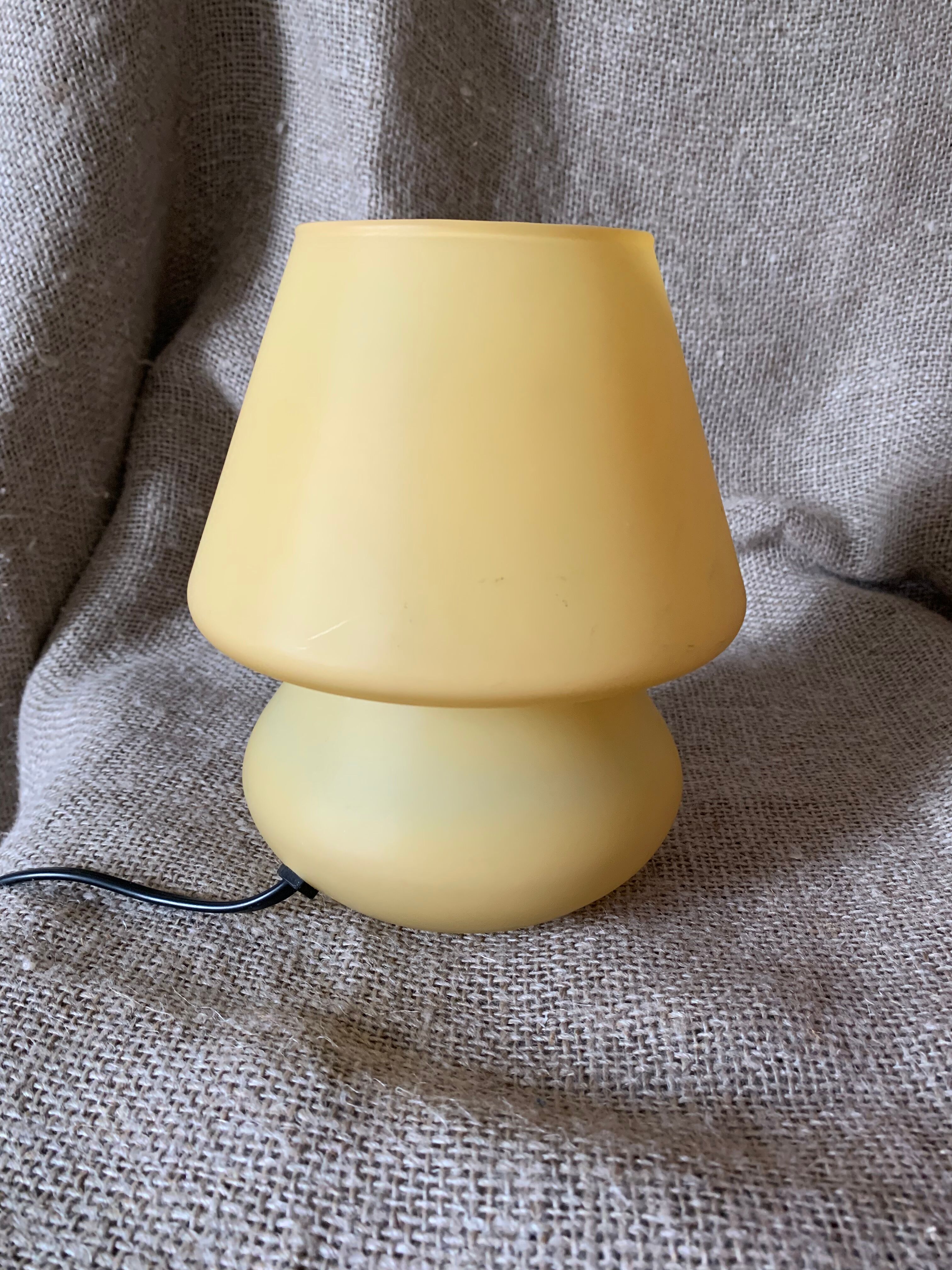Vintage habitat mushroom lamp