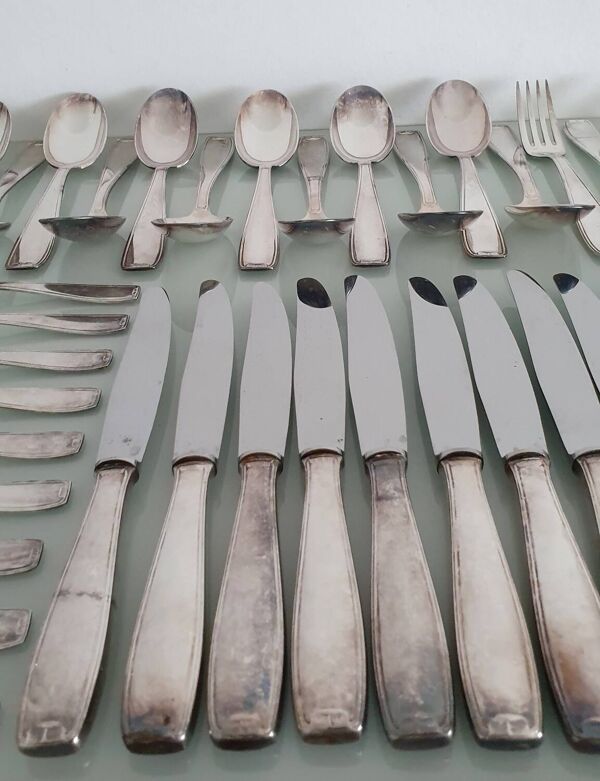 Ménagère Art Déco en métal argenté François Frionnet
