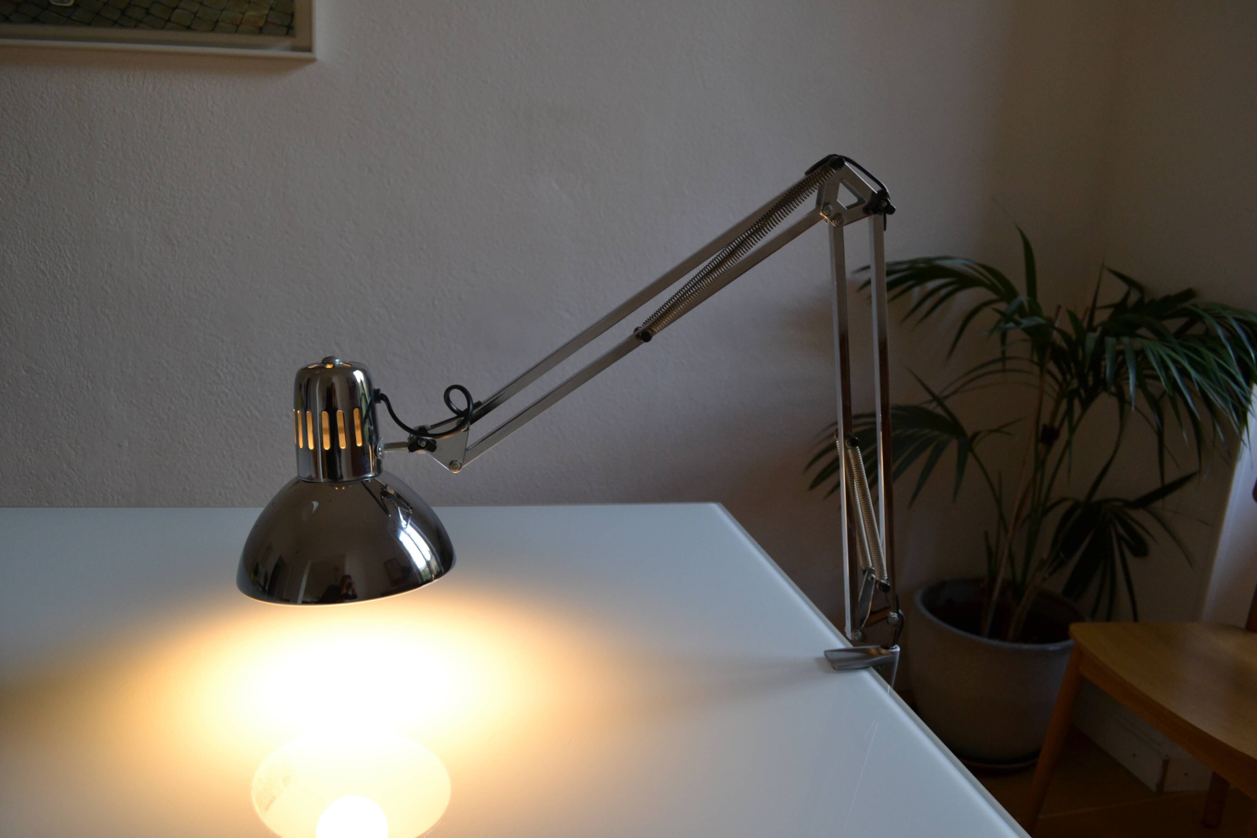 Articulated architect lamp with vintage clip, 90s, chrome metal
