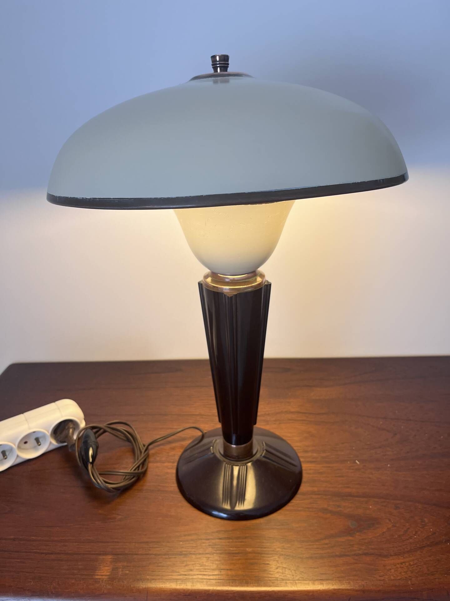 Jumo lamp model 320