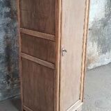 Vintage wardrobe style "bonnetière"
