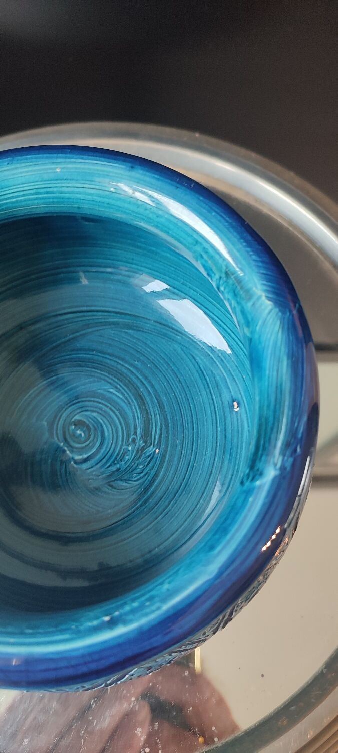 Rimini Blue ceramic cache-pot, Aldo Londi, Bitossi