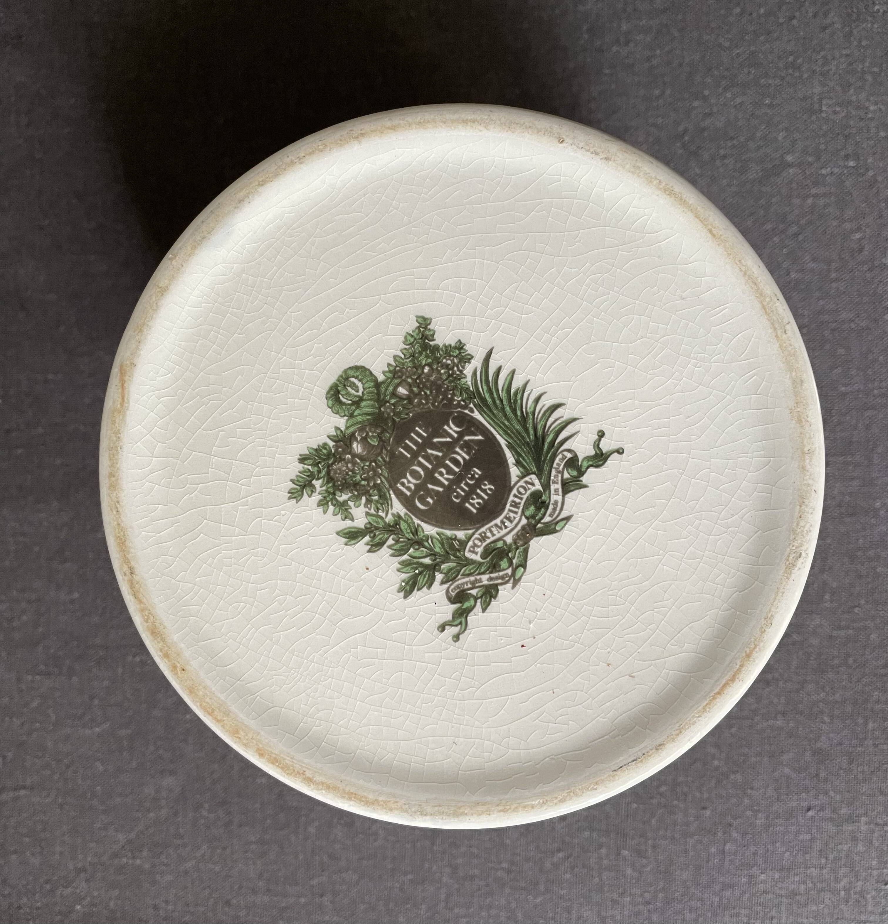 Vintage plant pot “The Botanic Garden”