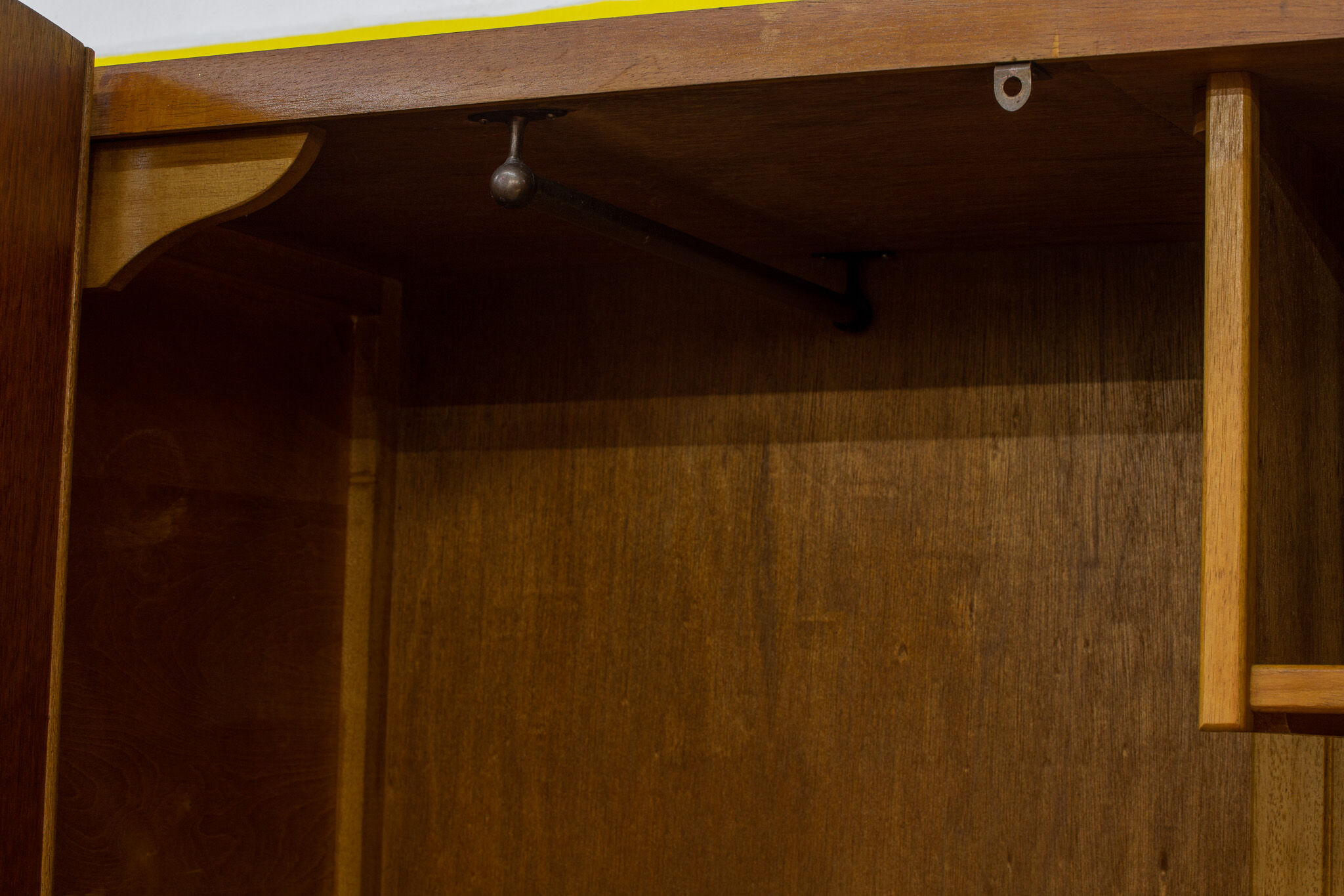 Scandinavian wardrobe 123 cm