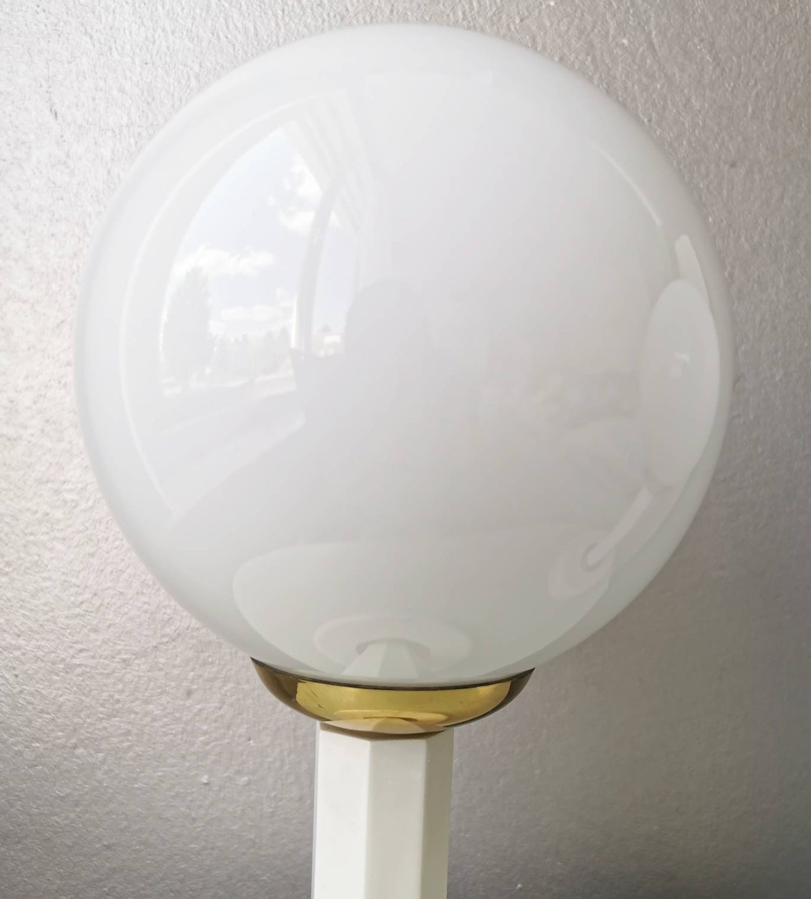 Set of 2 vintage Bony Design table lamps with 80s glass bulb hood