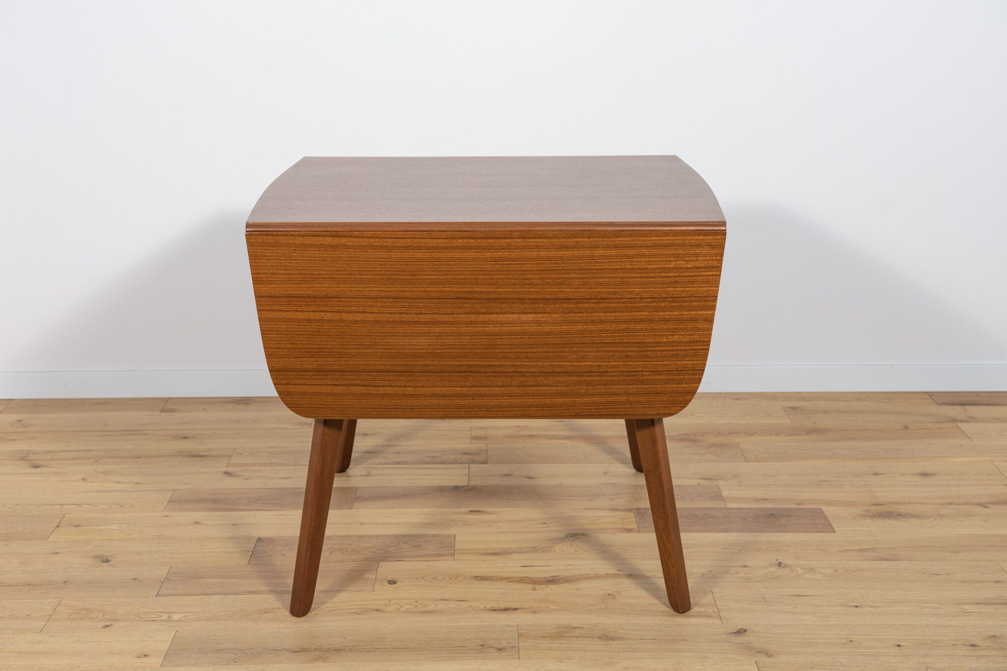 Butterfly Dining Table from G-Plan, 1960s