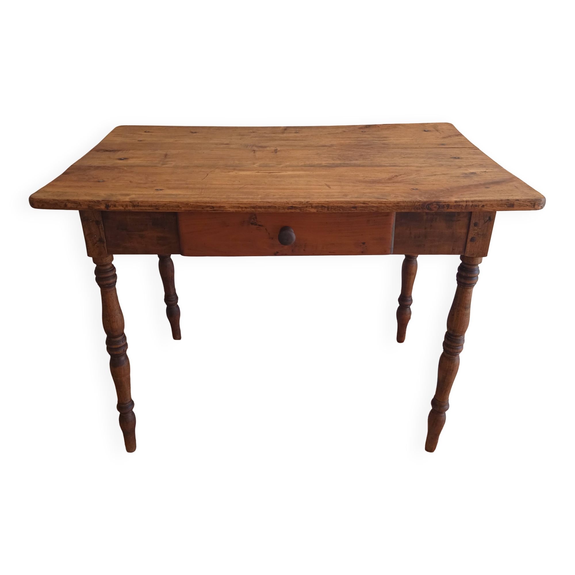 Farm table
