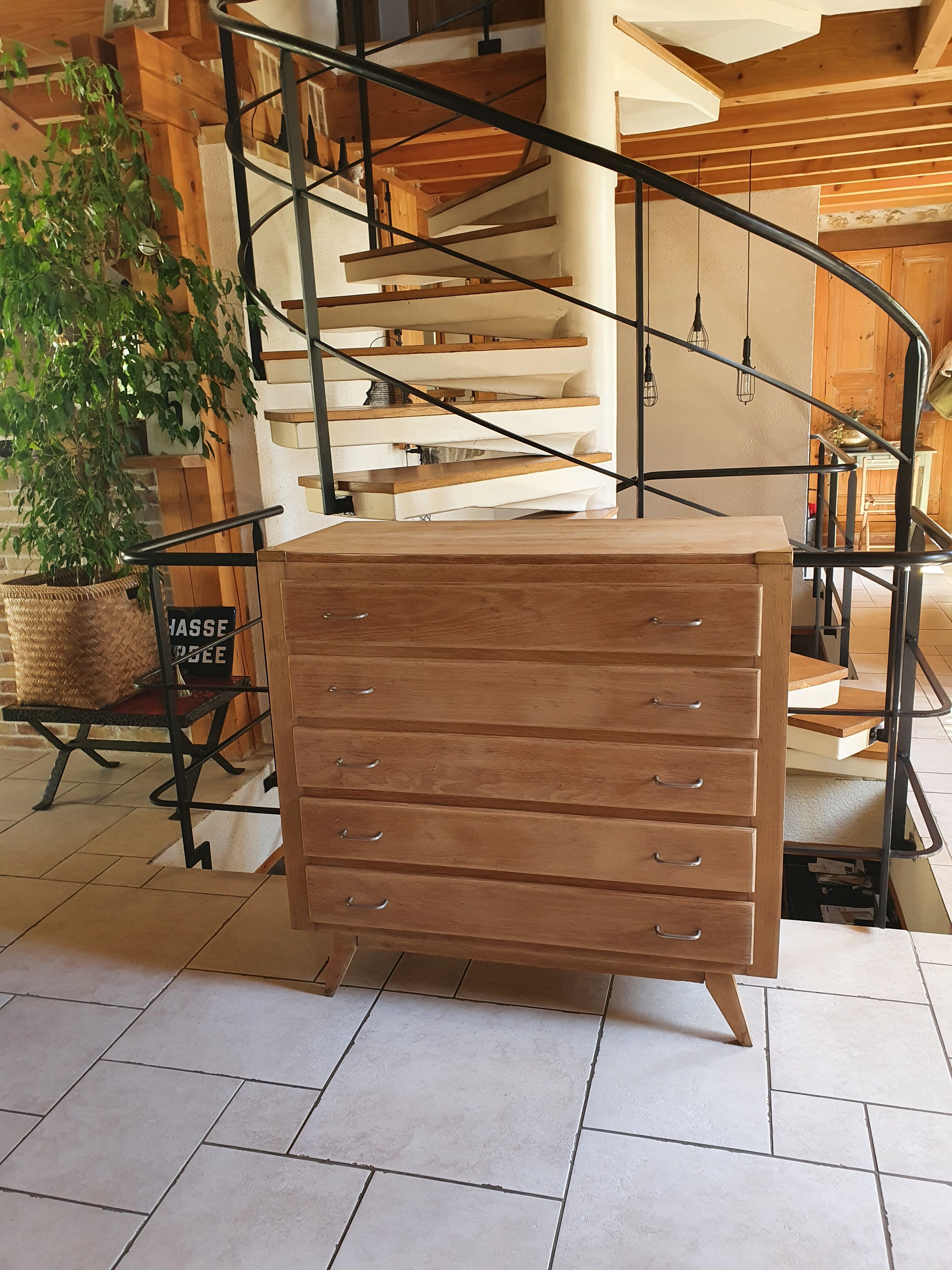 Commode vintage