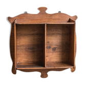 Shelf walnut