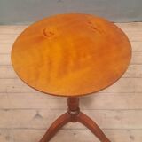Small circular pedestal table