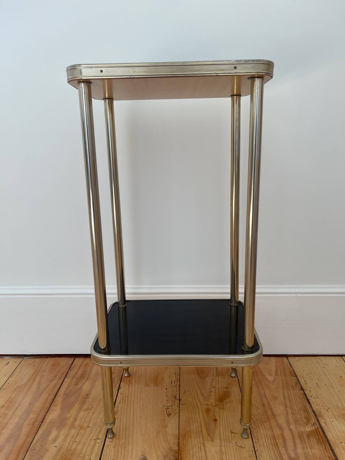 Richard Creations table