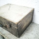 Wooden trunk