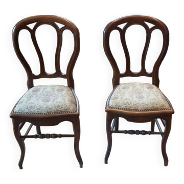 Lot de 2 chaises anciennes