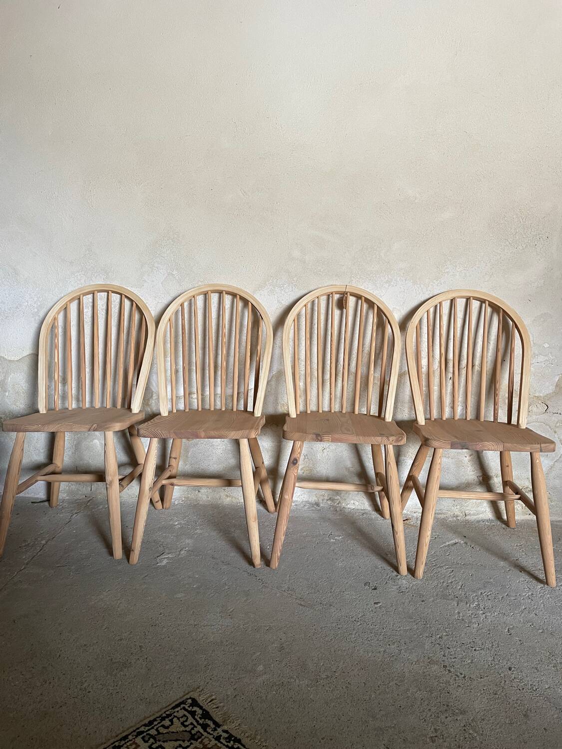 Lot of Ercol Windsor style wooden chairs