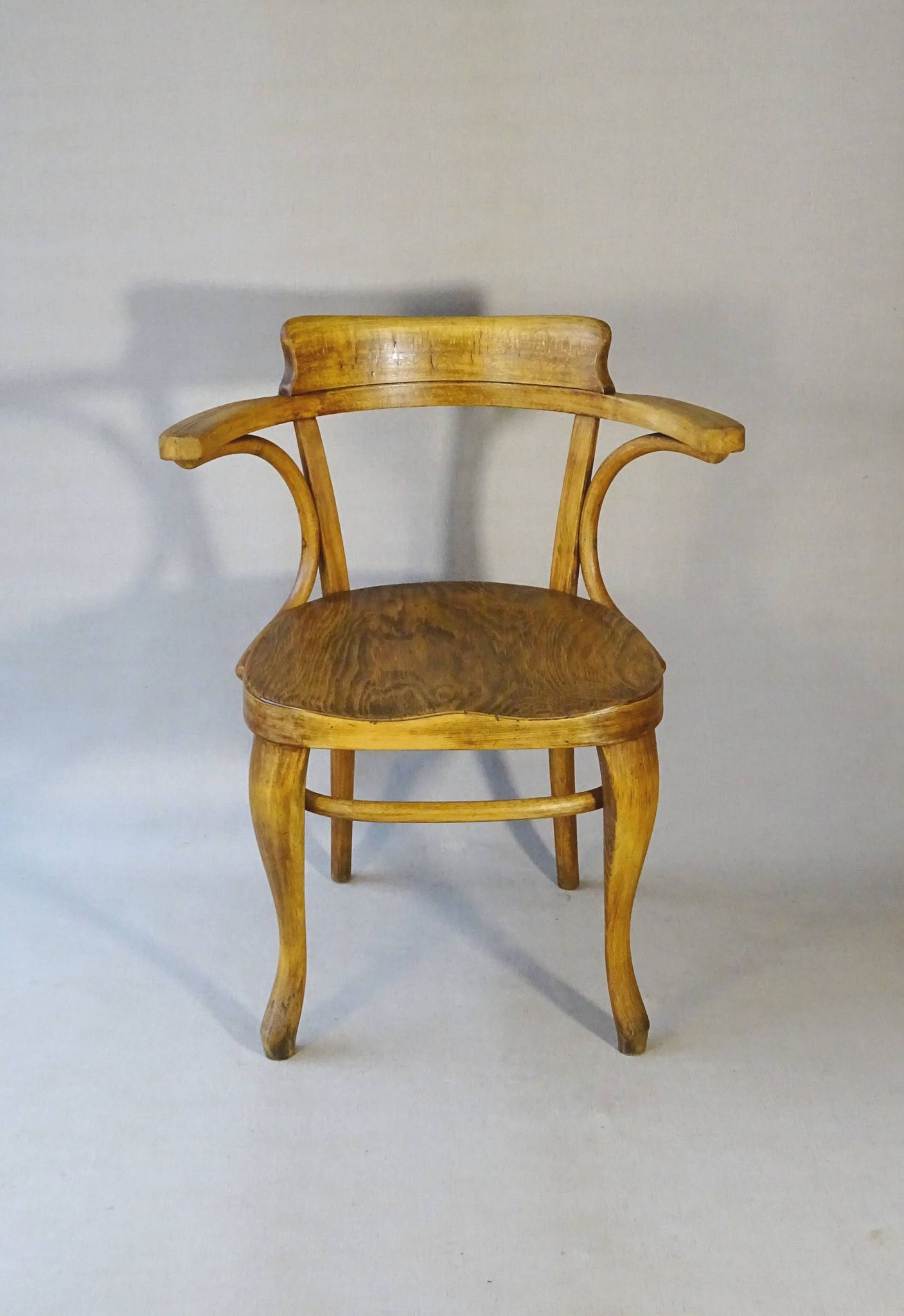 Thonet office chair No. 6150 from 1911, saddle wood seat - Bentwood -