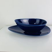 Plat et coupe Blå eld par Hertha Bengtson pour Rörstrand Sweden, céramique