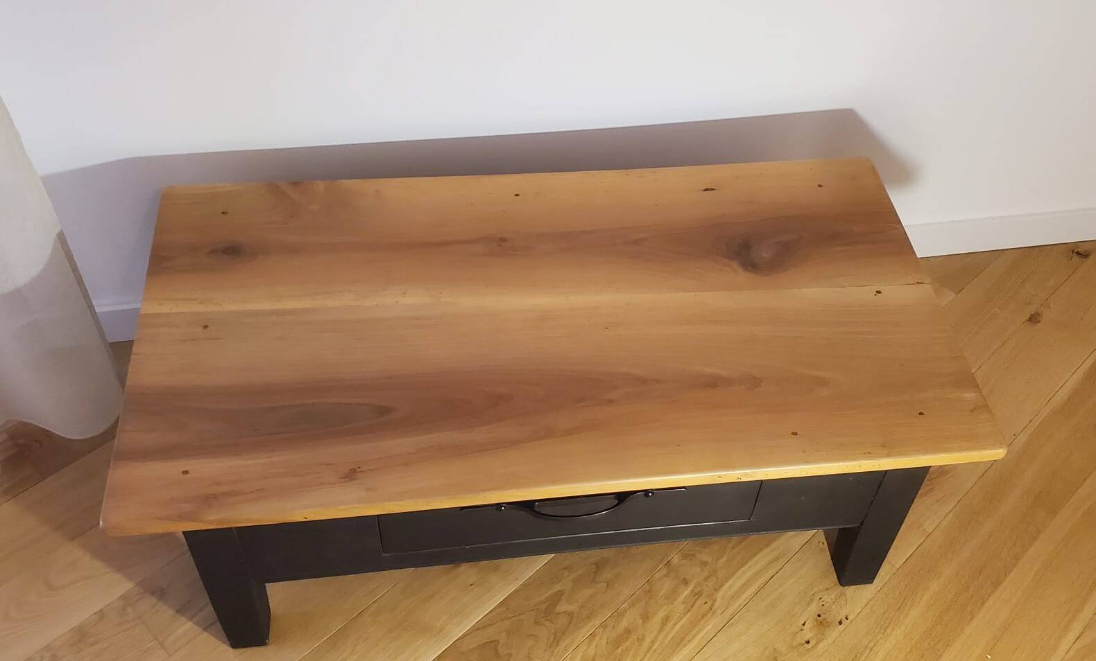 Coffee table living room solid fruit wood black antique legs