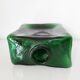 vase carré en verre vert