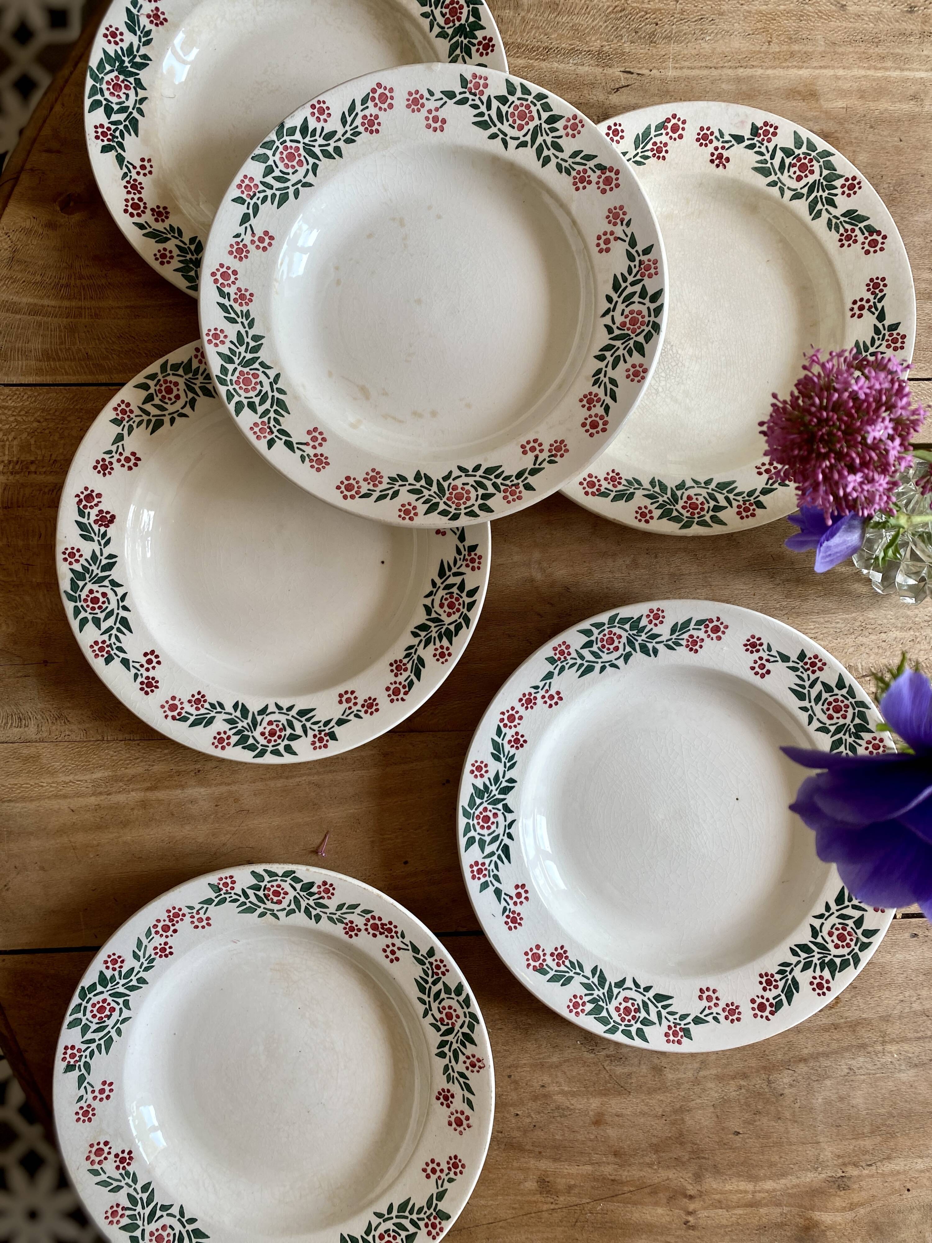 Set of 6 vintage hollow plates model Cécile de HBCM (LOT 2)