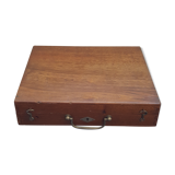 old paint box with dovetail assembly pallet